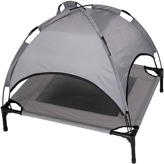 Boogie Dog Bed with Cover koiran peti aurinkosuojalla