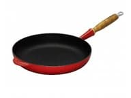 Le Creuset Paistinpannu puukahvalla, 28 cm, cerise
