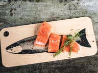 Muurla Nordic Tarjoilu- ja leikkuulauta, Lohi