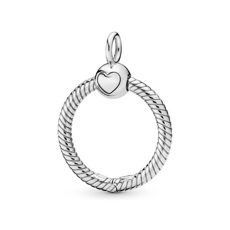 Pandora Moments O Pendant riipus 398296