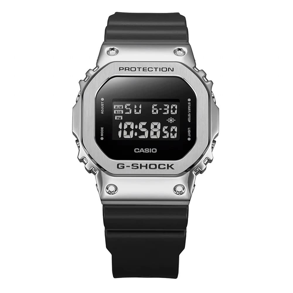 Casio G-Shock Metall covered GM-5600U-1ER
