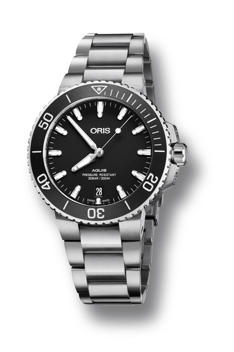 Oris  Aquis Date 01 733 7732 4134-07 8 21 05PEB