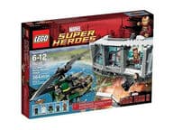 LEGO Super Heroes Iron Man: Hyökkäys Malibun kartanoon