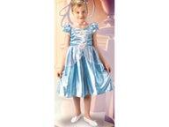 Disnes Princess Tuhkimo-asu, L