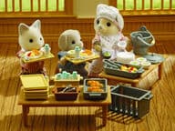 Sylvanian Families koulun lounashetki