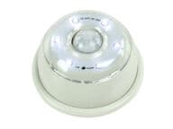 Led-yövalo liiketunnistimella