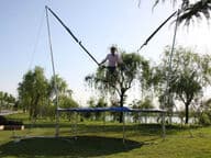 Megaiso benji-setti trampoliiniin