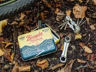 Fillaristin renkaankorjaussarja