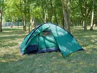 Ultrakompakti reppukupoliteltta kahdelle