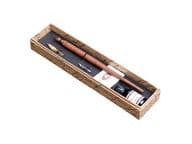 Kalligrafiasetti puukynällä ja musteella