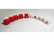 Kiss me, I "sydän" you kynttilät