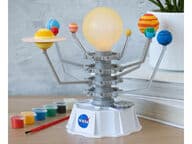 NASAn Rakenna oma aurinkokunta DIY-setti