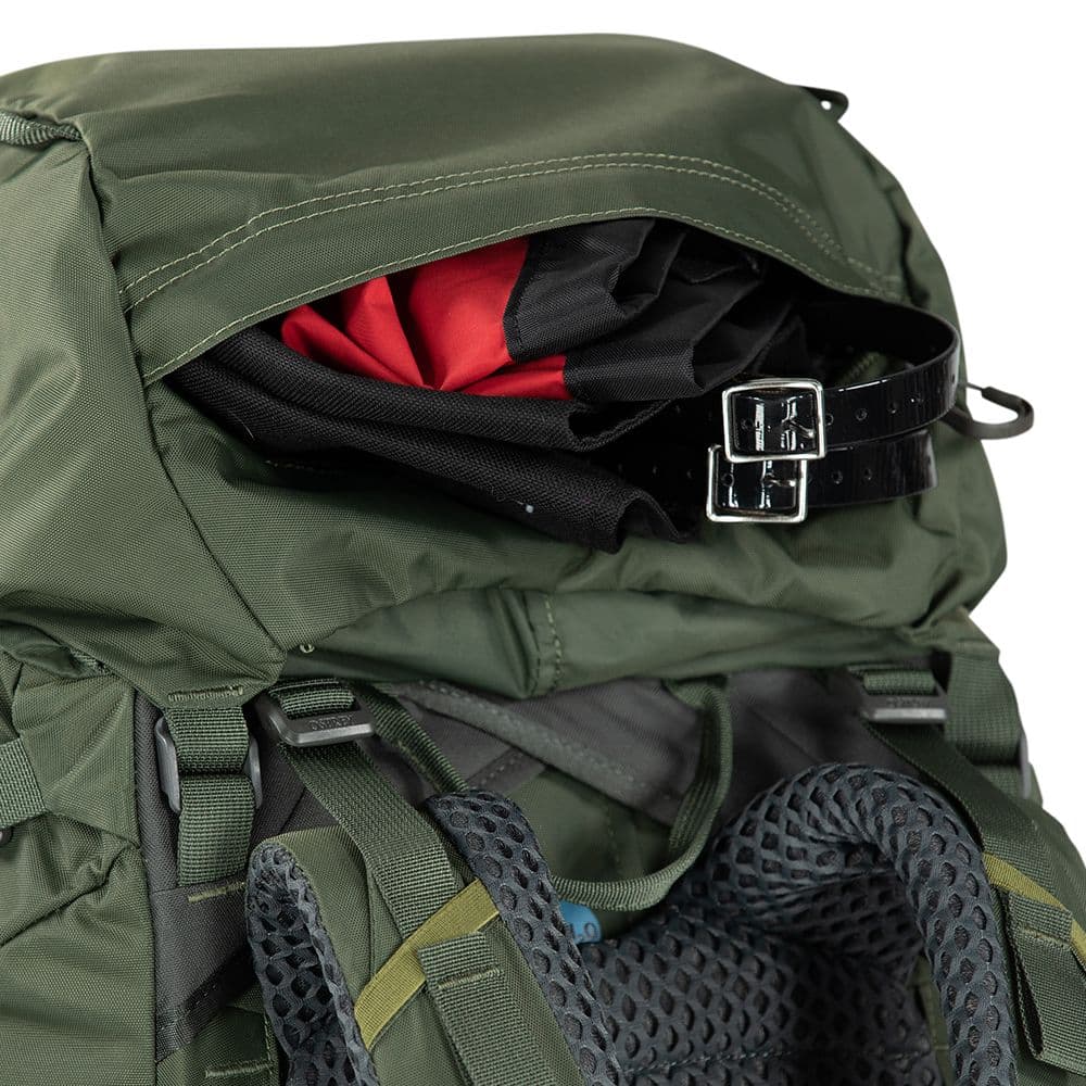 Osprey Kestrel 58 rinkka, musta