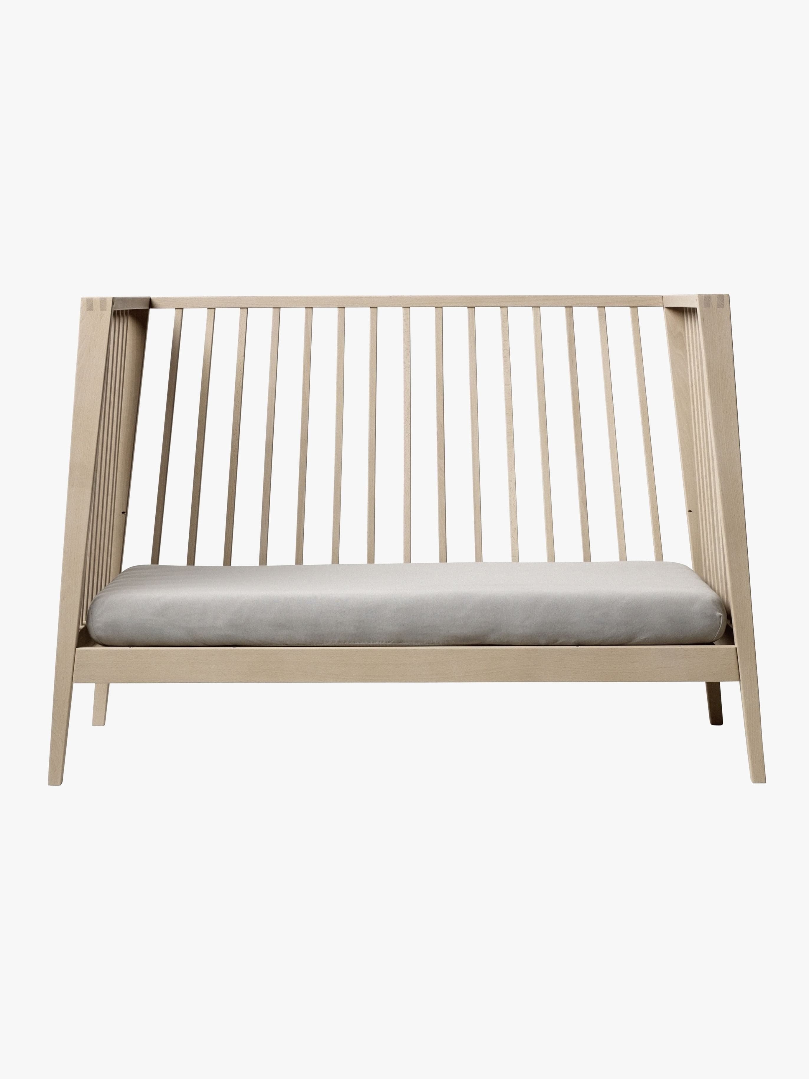 Leander Linea™ Pinnasänky, Oak