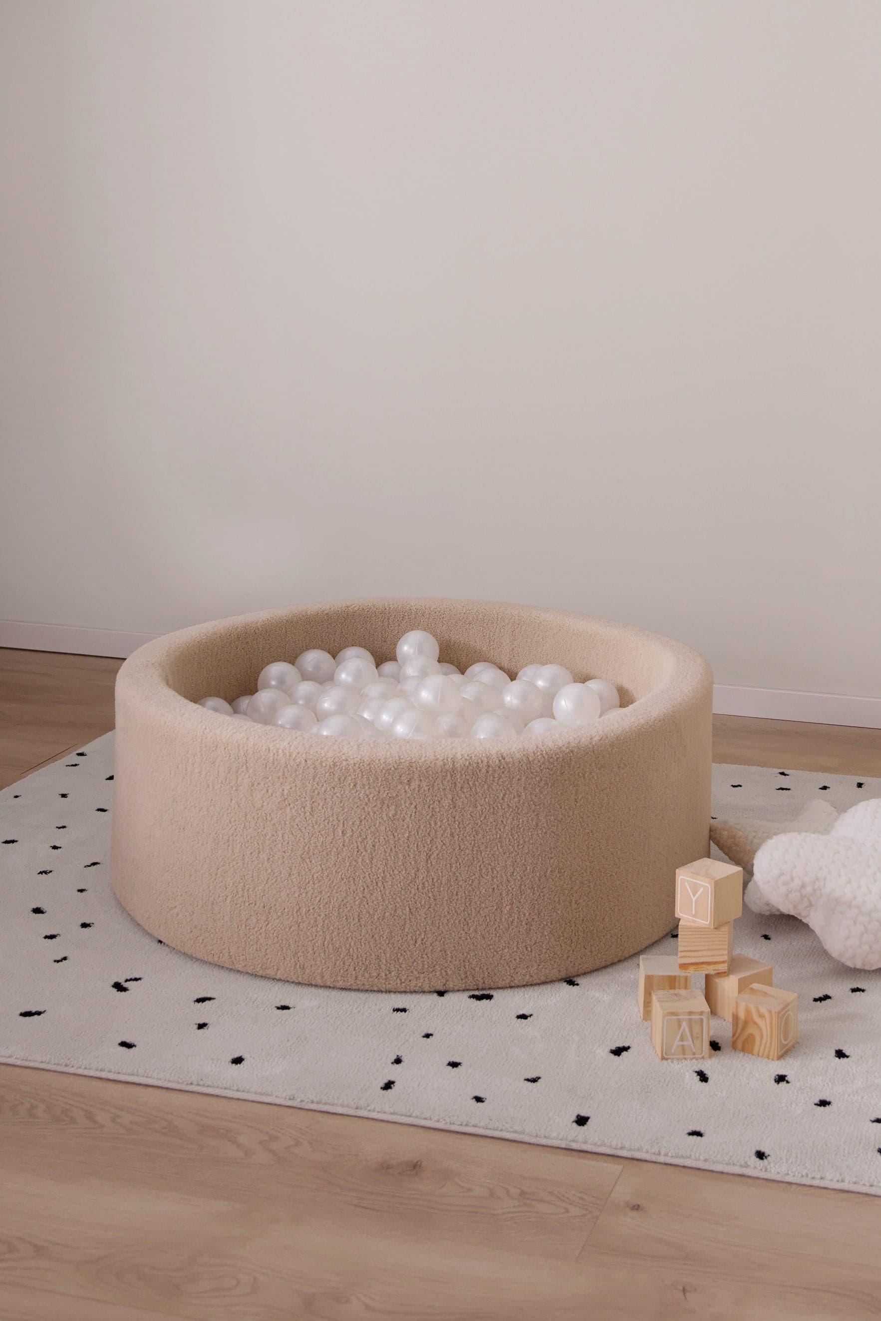 Alice & Fox TEDDY Pallomeri 30x90, Kermanvalkoinen