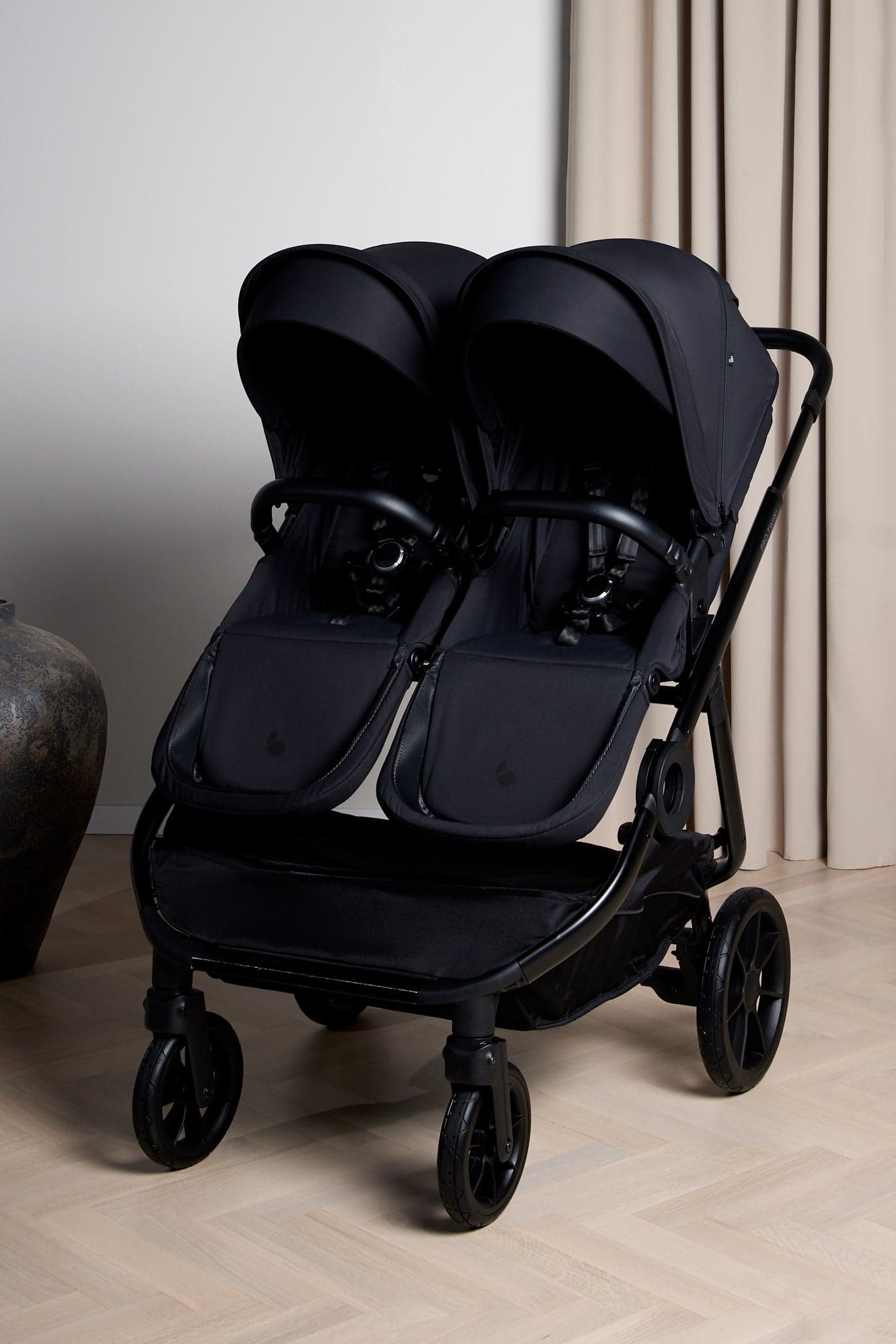 Beemoo Pro Twin 2 Sisarusrattaat, Coffee Black