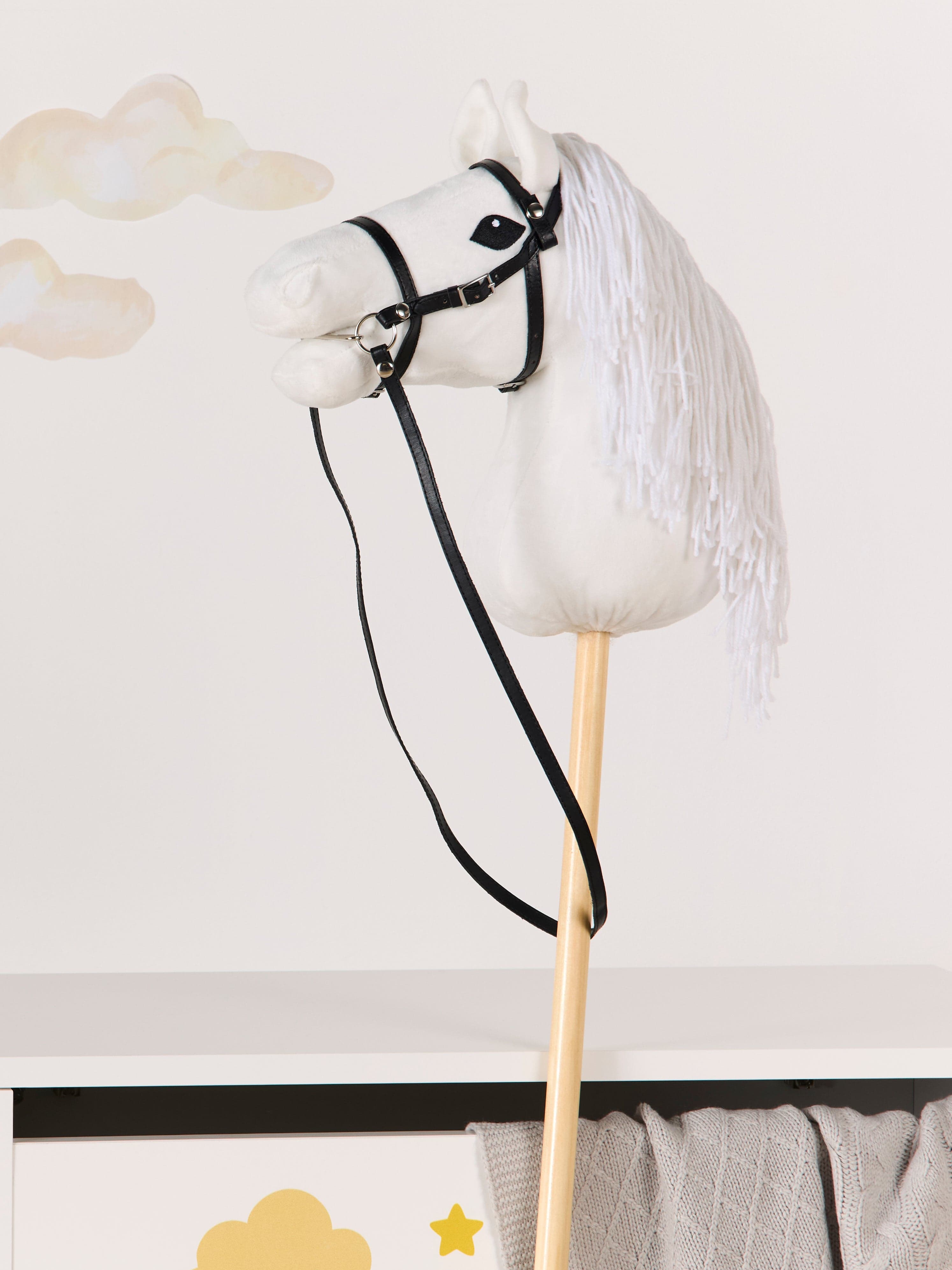 Cloudberry Castle Keppihevonen Tova