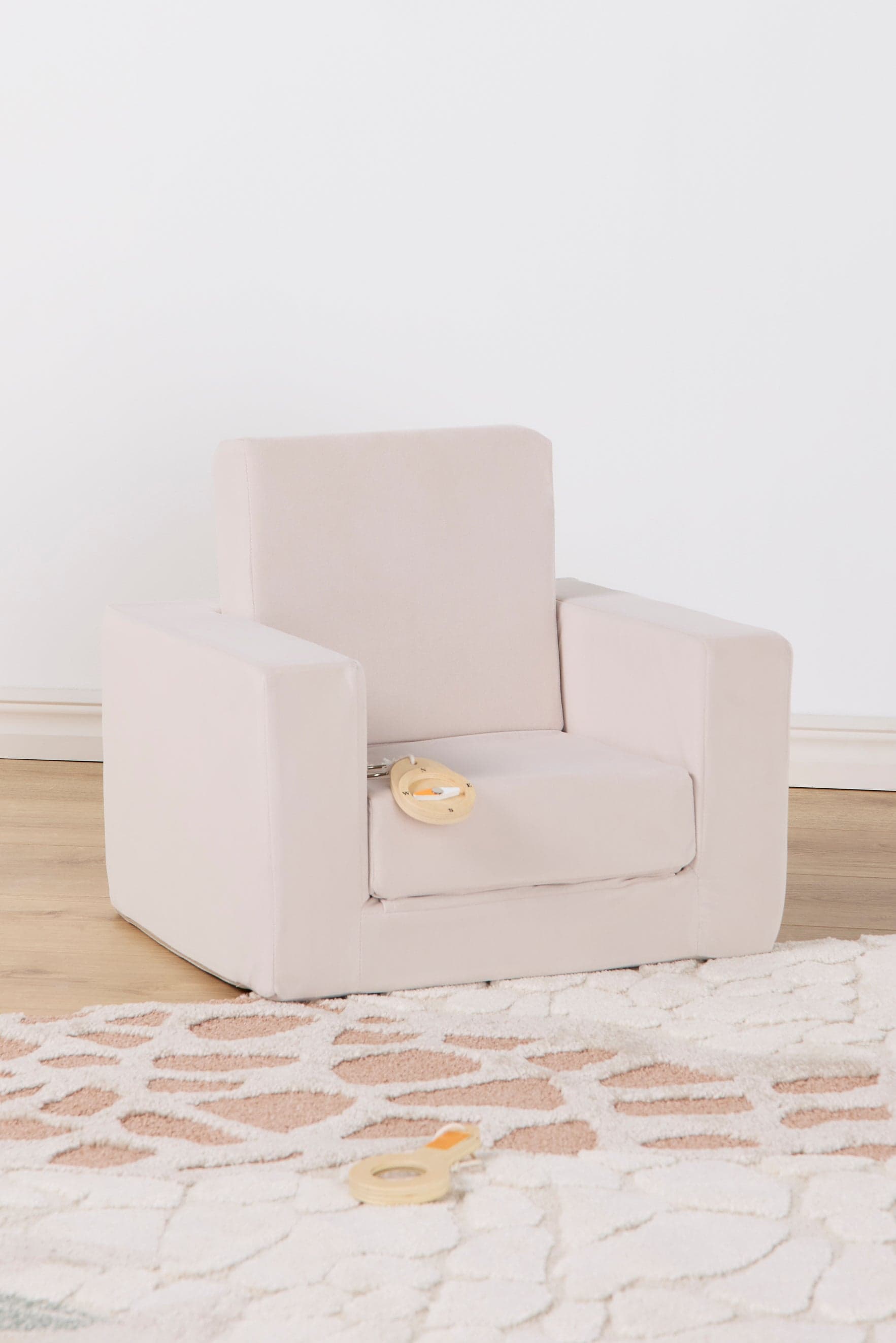 Alice & Fox Cubbie Taitettava Nojatuoli, Beige