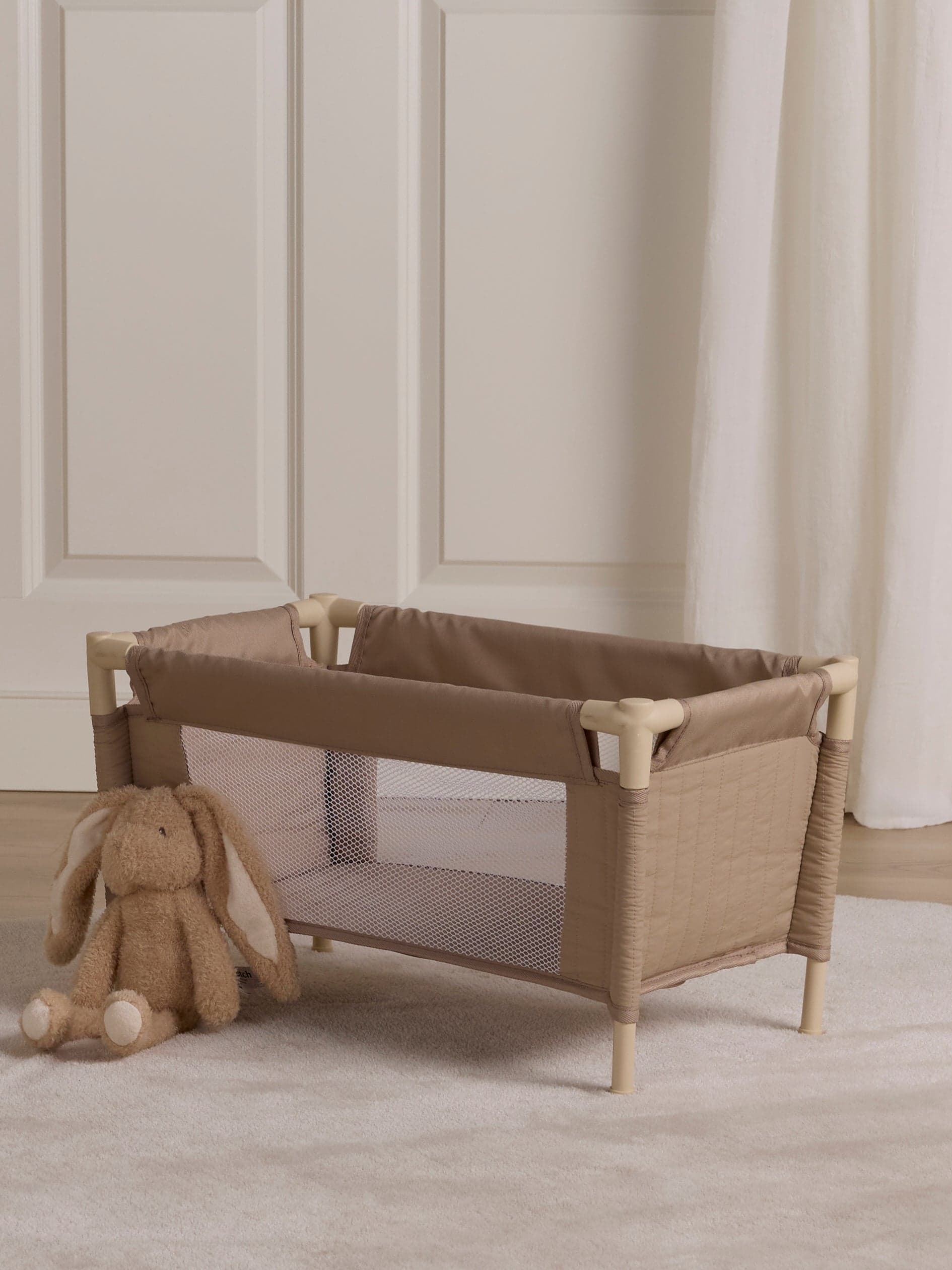 Alice & Fox Nuken Matkasänky, Taupe