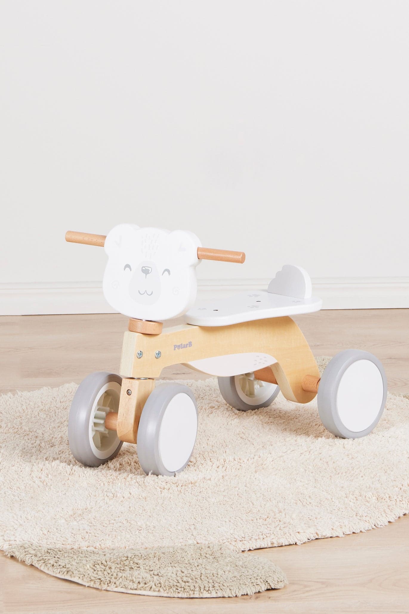 PolarB Potkuauto Jääkarhu