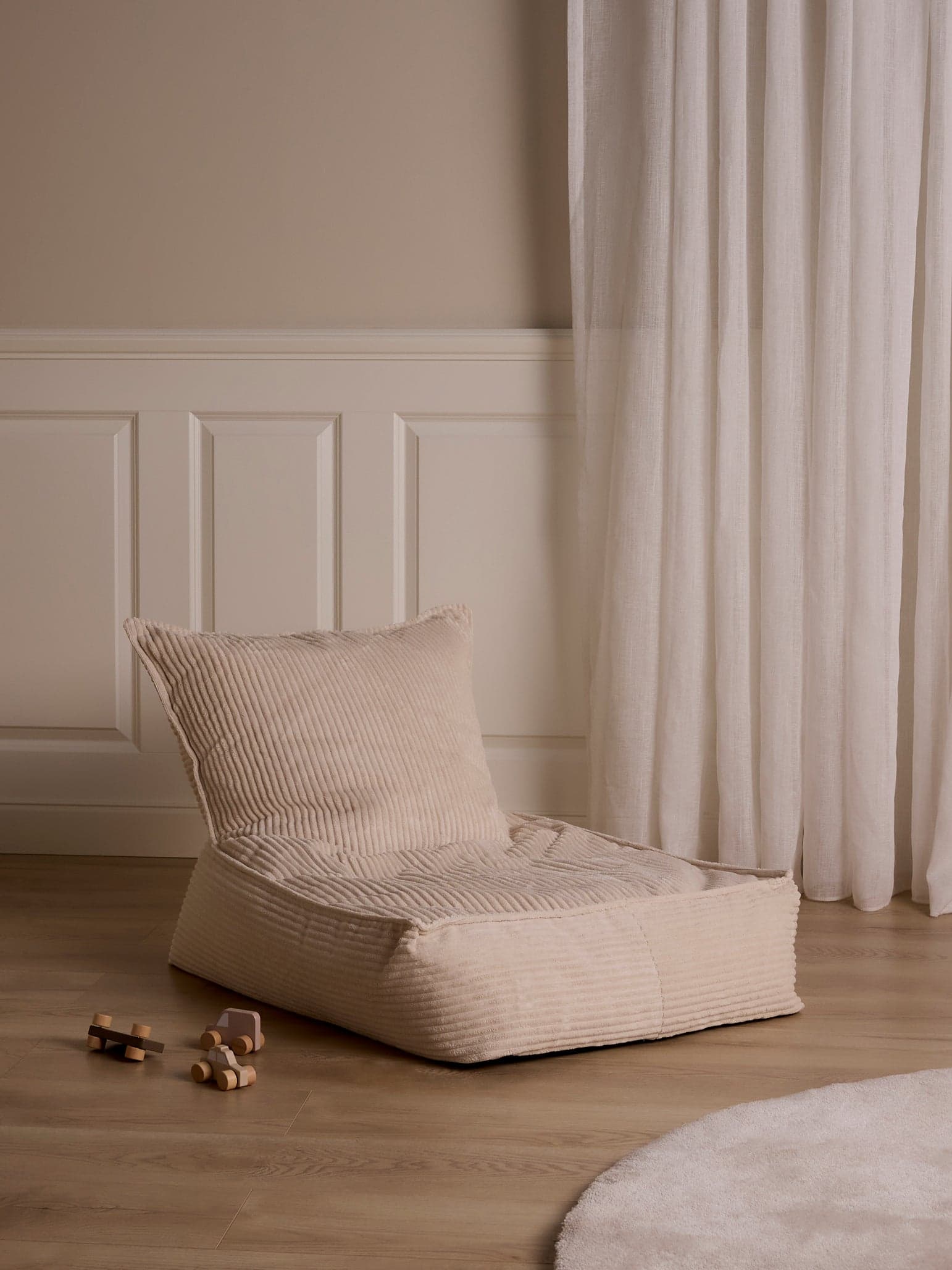 Alice & Fox PIXIE Säkkituoli, Vaaleanbeige Manchester