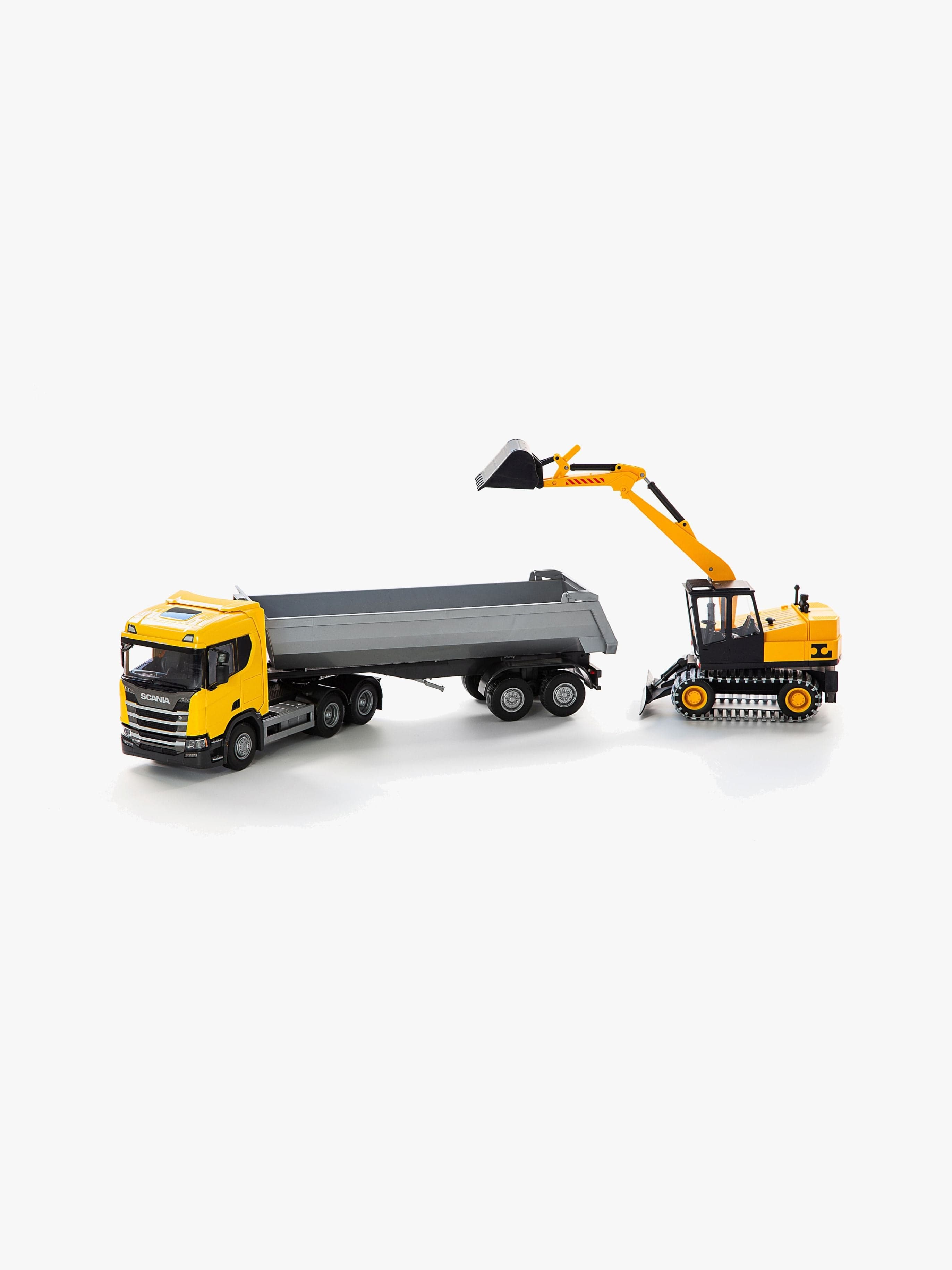 Emek Ajoneuvo Kippiauto & Kaivinkone 1:25