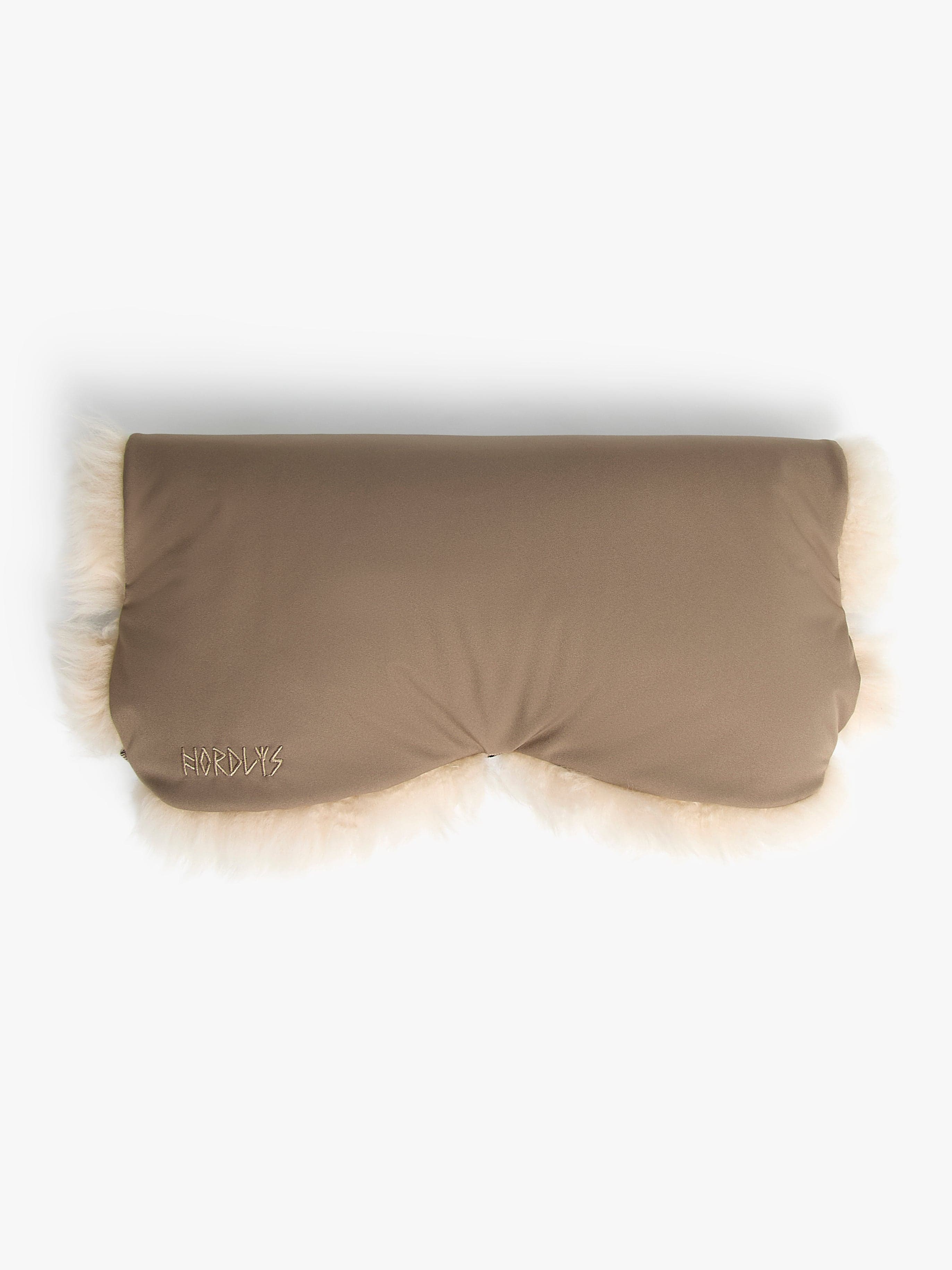Nordlys Thyra Kädenlämmittimet Lampaannahka, Pähkinä/Beige
