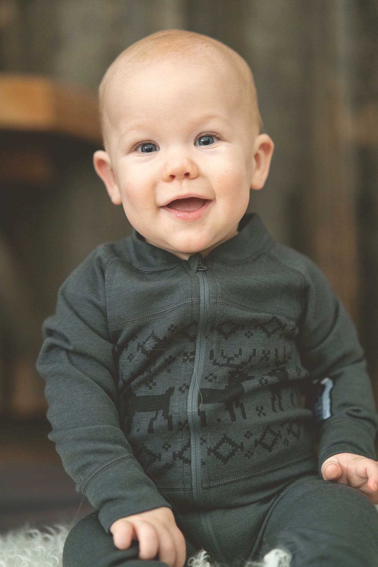 Lindberg Kåbdalis Merino Välihaalari Merinovillasekoite, Anthracite, 62-68