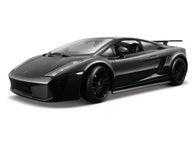 Maisto Lamborghini Gallardo Superleggera pienoismalli jalustalla