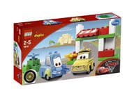 DUPLO Cars Luigin luona Italiassa